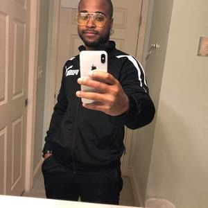 Meet your Posher, Roberto